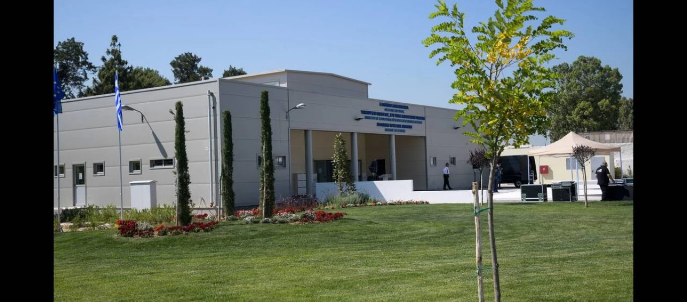 Βοτανικός: Υπαίθρια συγκέντρωση μουσουλμάνων στο τζαμί 191 χρόνια μετά την εκδίωξη των μουσουλμάνων κατακτητών